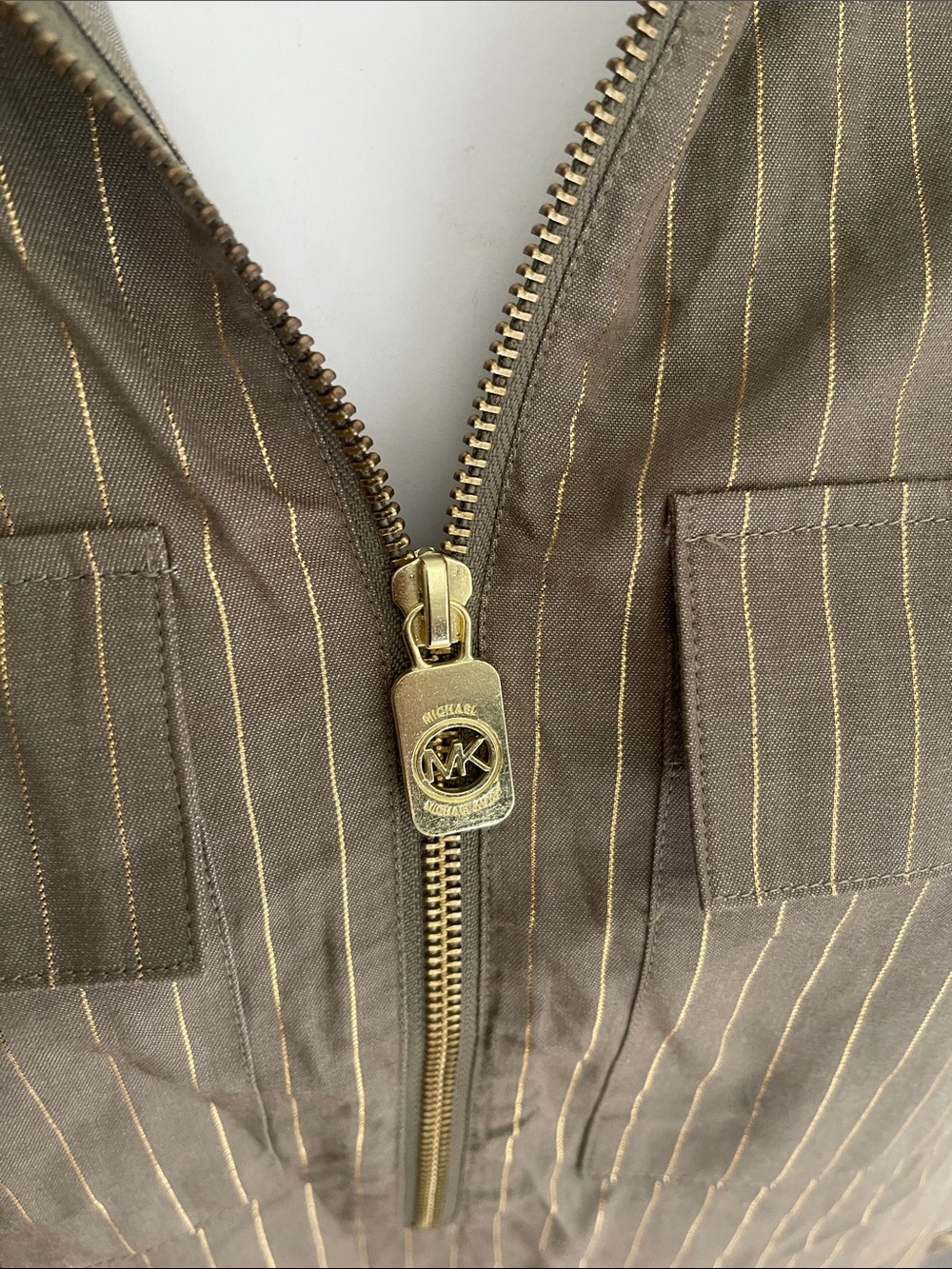 Michael Kors Safari green Top with Gold Pinstripes - Picture 4 of 14